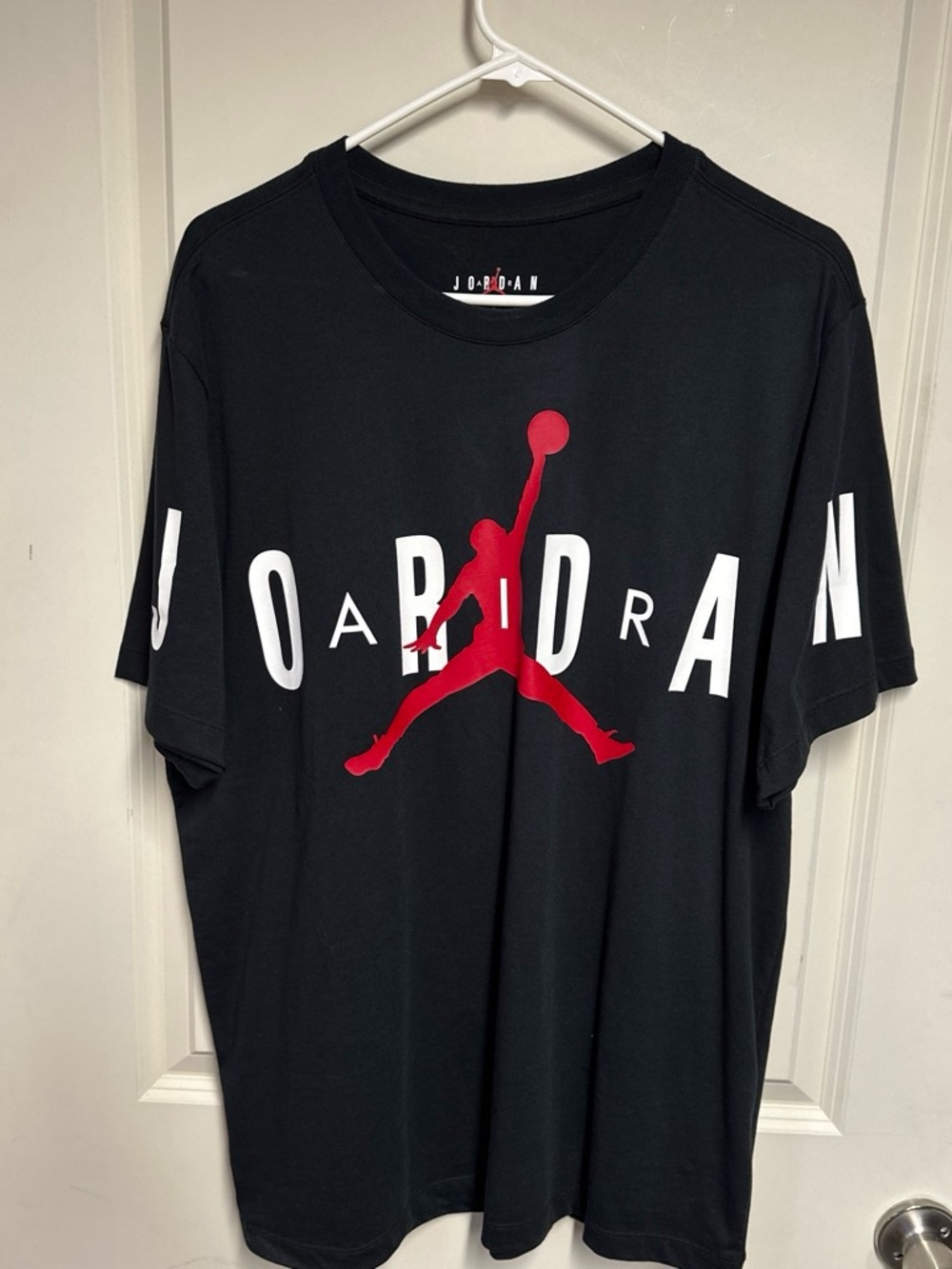 Jordan Black Short-Sleeve Tee with Red Jumpman and White Logo size l large